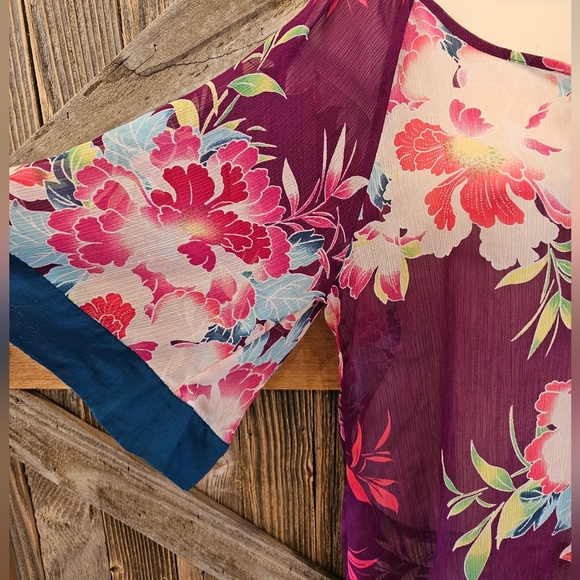 Casual Express Sheer Floral Top Womens Blouse Kimono Half Sleeves EUC Career ^^ - Picture 2 of 8